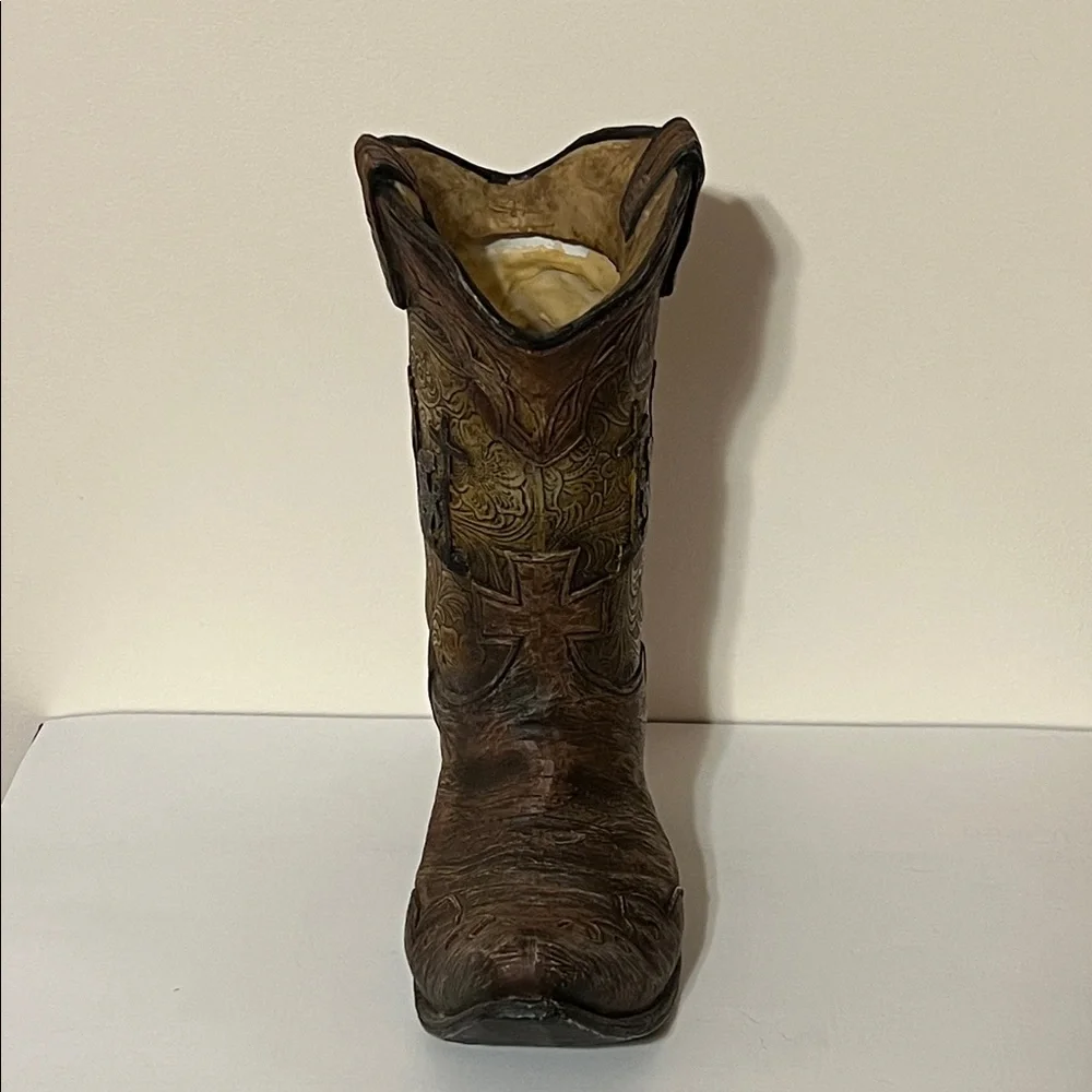 Rustic Brown and Tan Cowboy 🤠 Boot Figurine, Plant Holder, Vase NWOT